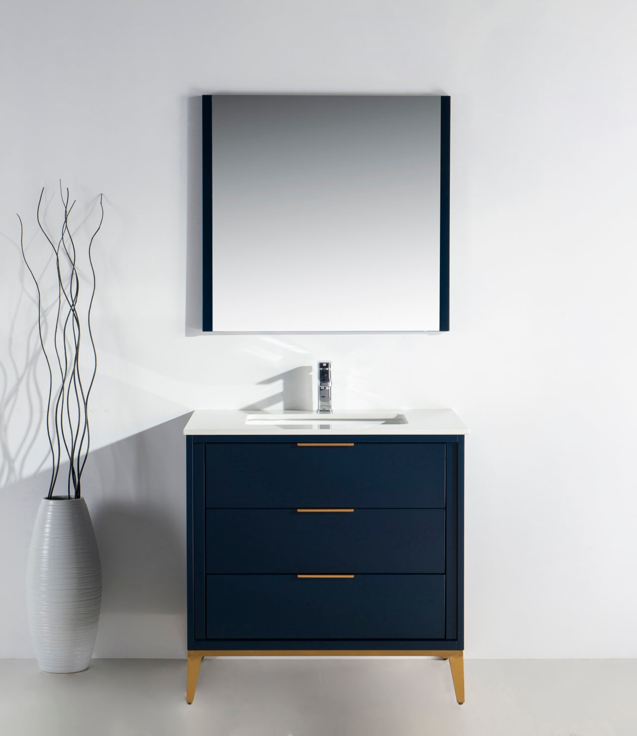 Divani 36" Solid Wood Freestanding Bathroom Vanity with Quartz Countertop