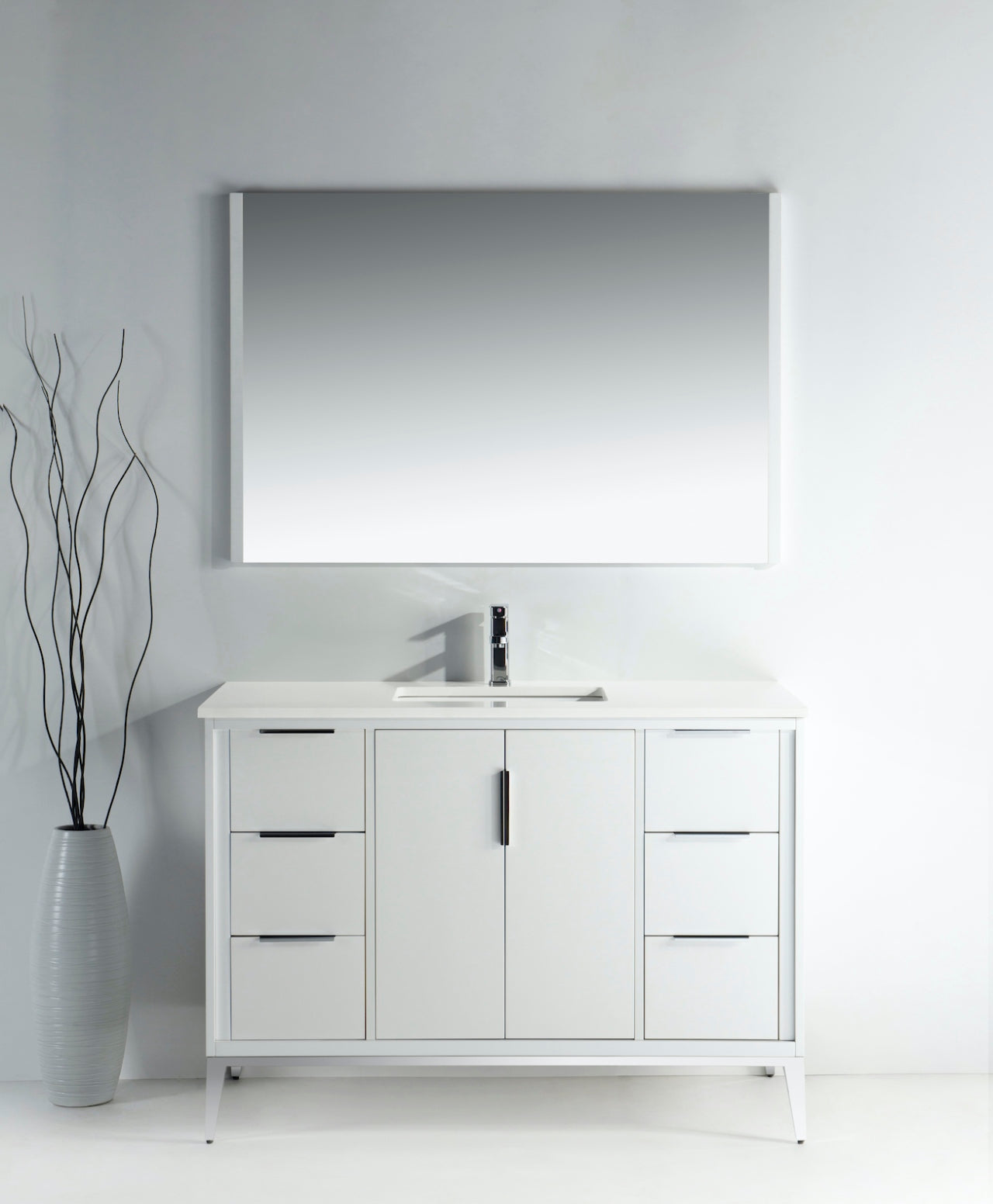 Divani 48" Solid Wood Freestanding Bathroom Vanity with Quartz Countertop