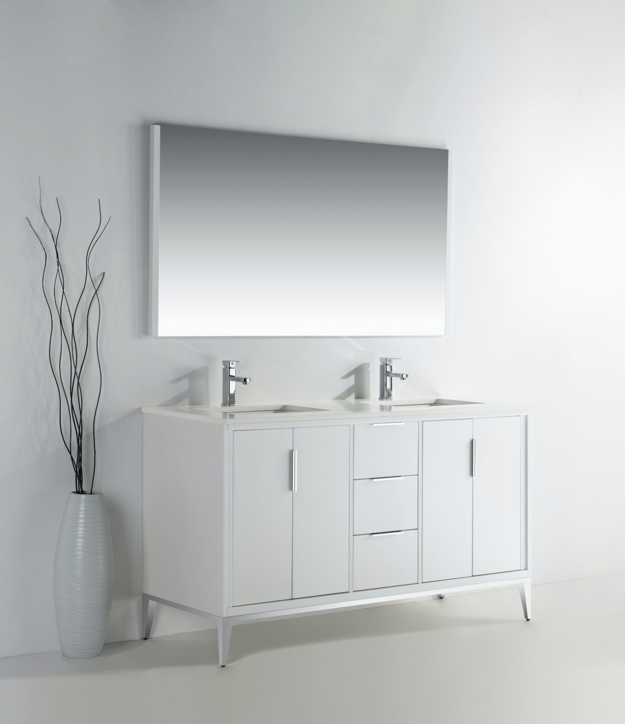 Divani 60" Solid Wood Freestanding Bathroom Vanity with Quartz Countertop