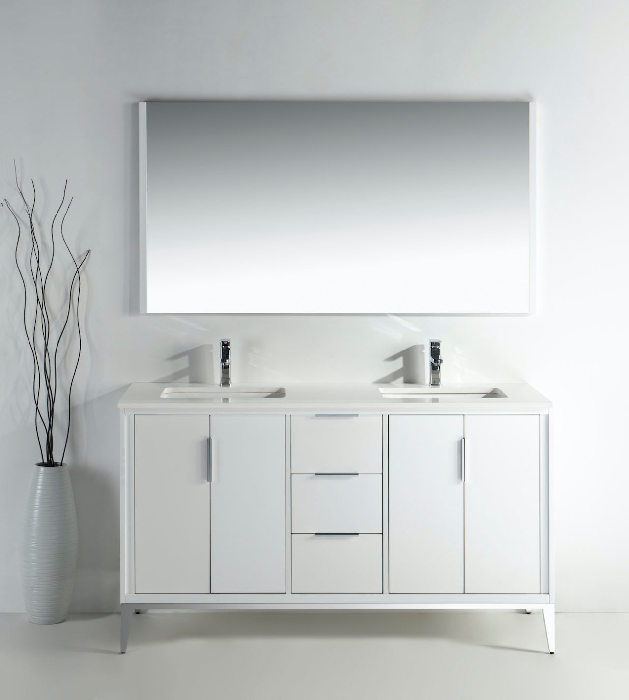 Divani 60" Solid Wood Freestanding Bathroom Vanity with Quartz Countertop