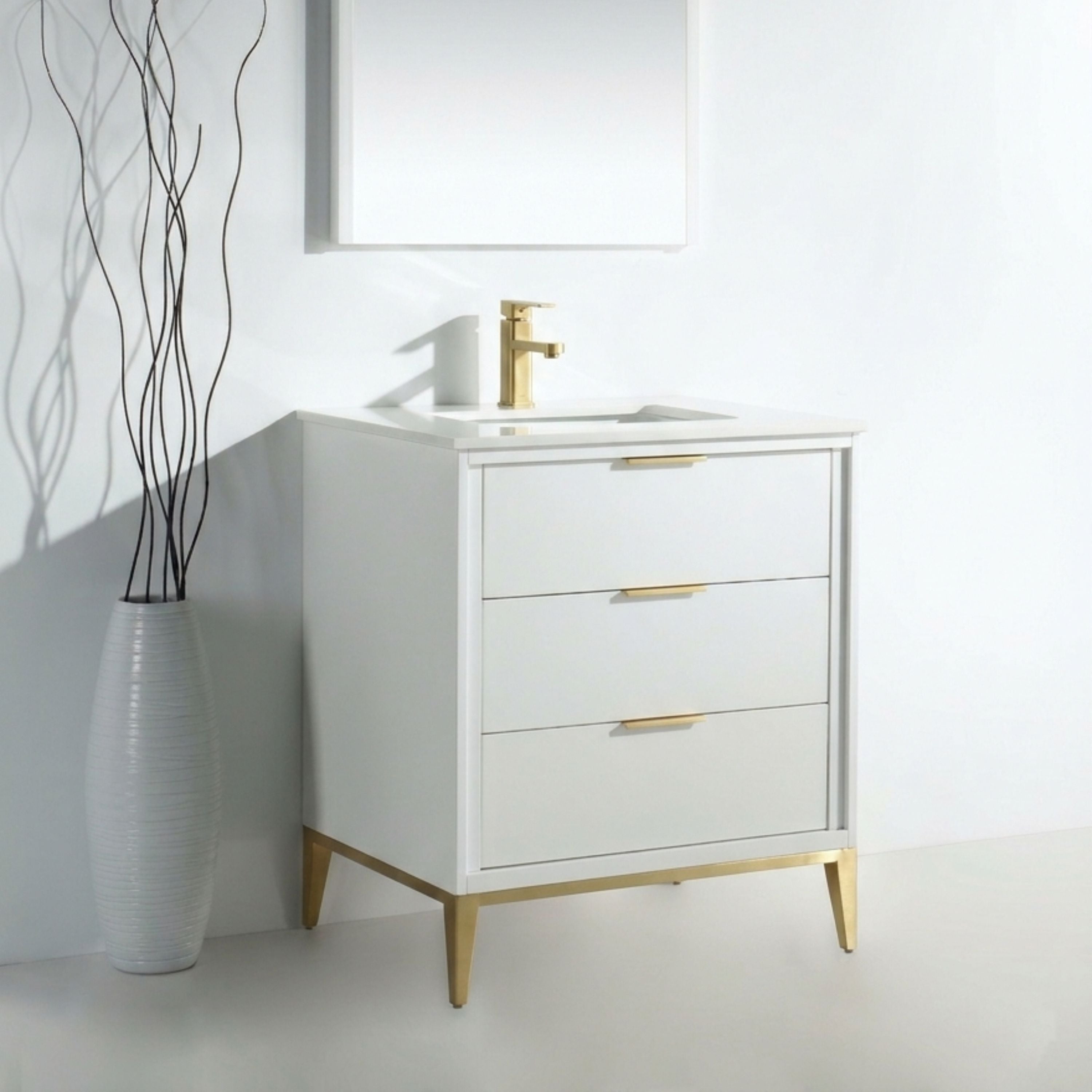 Divani 30" Solid Wood Freestanding Bathroom Vanity with Quartz Countertop