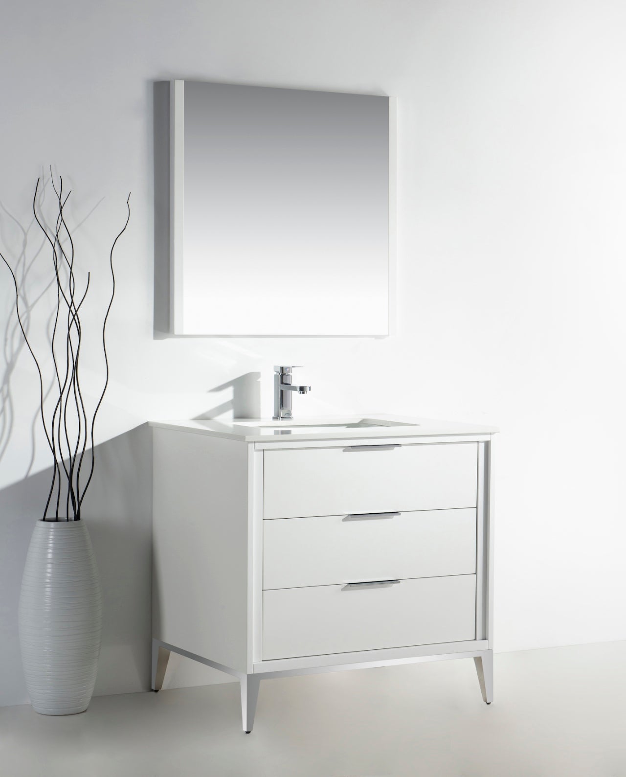 Divani 36" Solid Wood Freestanding Bathroom Vanity with Quartz Countertop